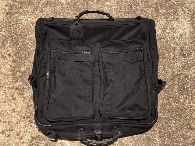 Briggs & Riley Bi Fold Carry On Suit Garment Bag Folding Travel Nylon