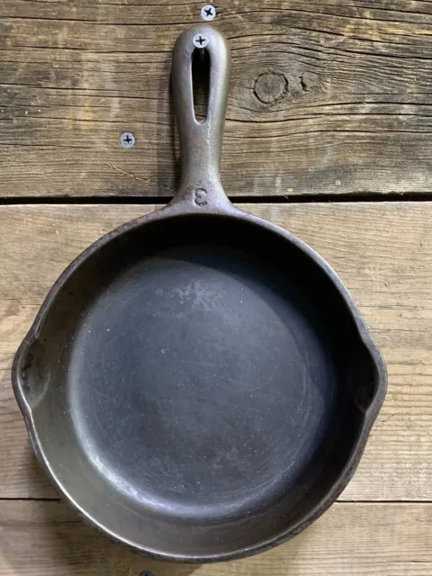 1960s/70s Unmarked Wagner Ware No. 3 "H", Cast Iron Skillet, 6.5"