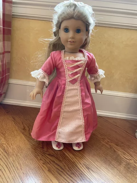 Retired American Girl Doll Elizabeth with Meet Outfit