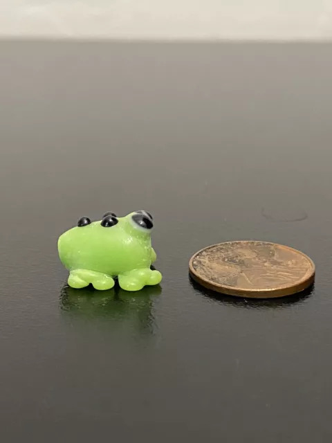 Figurine Collectibles Miniature Bead Animal Figure Frog Toad Green
