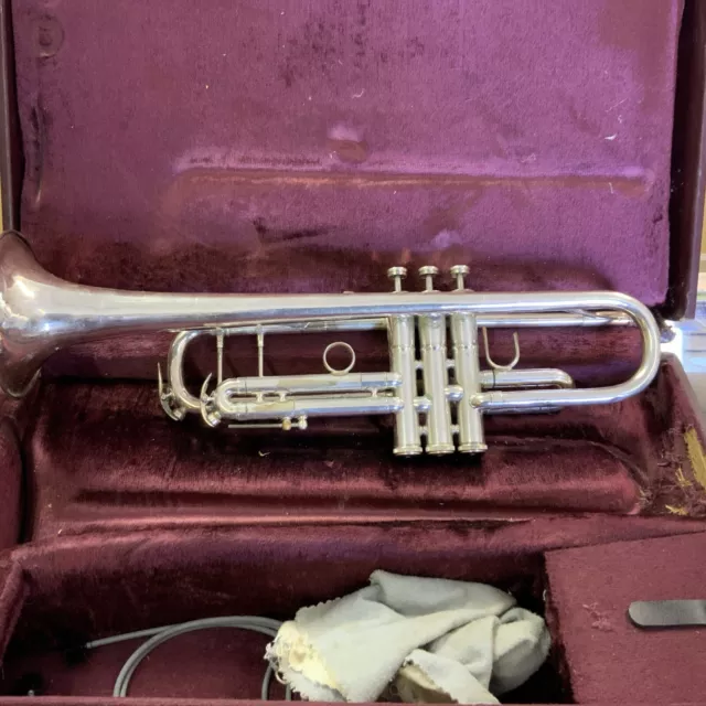 Conn 85B The Pro Connstellation Silver Pro Bb Trumpet