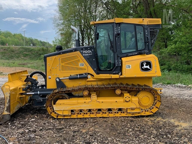 2022 John Deere 700L XLT Dozer 900 Hours Hyper VR System