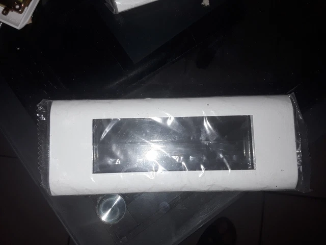 Lot De 6 Grilles Supports Legrand Mosaic 45 - Réf. 74804, Pour 4 Ou 2 Modules - Neuf