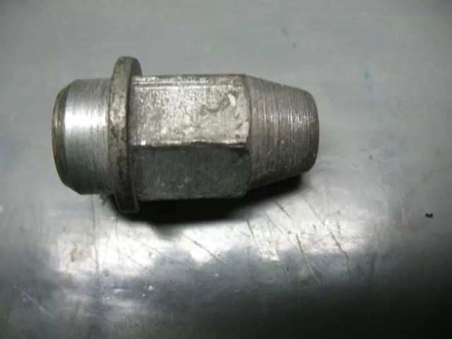 Alfa   Romeo    Giulia   Lug  Nut   Left  Hand  Geniune   Original  Italy