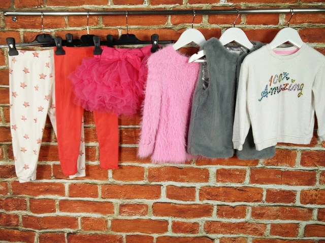 GIRLS BUNDLE AGE 2-3 YEARS M&S NEXT etc JUMPER LEGGINGS GILET TUTU SKIRT 98CM
