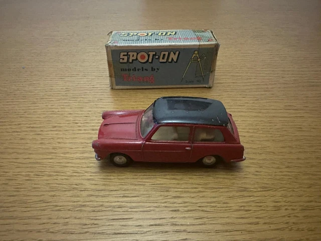 VINTAGE TRI-ANG SPOT ON 154 AUSTIN A40 MODEL DIECAST CAR with ORIGIONAL ...