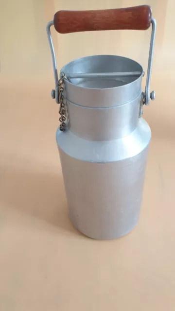 Pot a lait ancienlaitière en aluminium 1 litre -  France