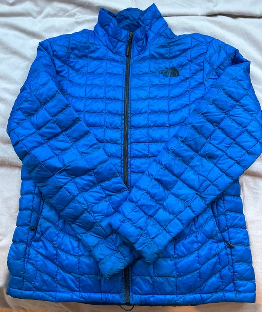 Men’s north face puffa jacket. Large