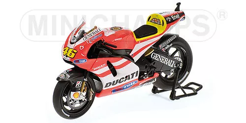 1:12 Minichamps Ducati Desmosedici Valentino Rossi Fine Stagione 2011 122110046