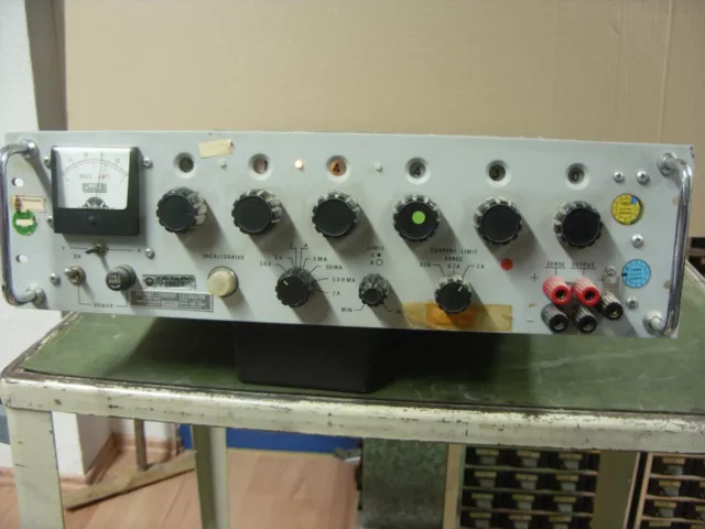 Fluke 382A Voltage / Current Calibrator Kalibrator für Strom + Spannung