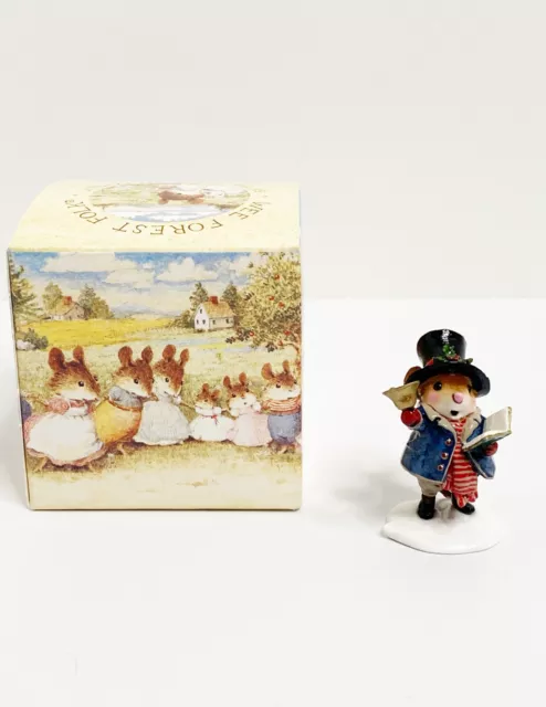Wee Forest Folk Poppa Caroler - M-420 2010 Retired