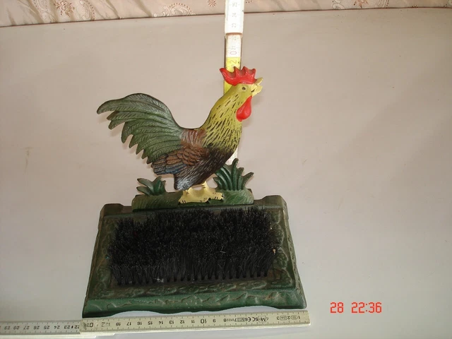 (173) Gallo In Ghisa Spazzola Scarpe