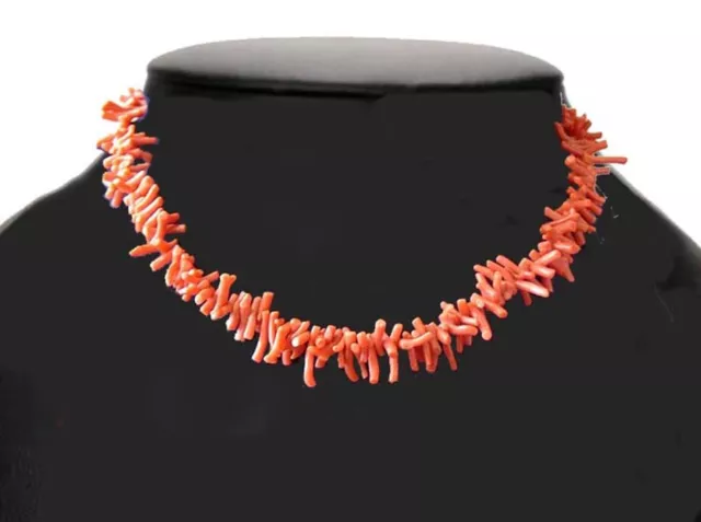 Collana Girocollo di Corallo Rosso Rosato a rametti - periodo 1960 circa