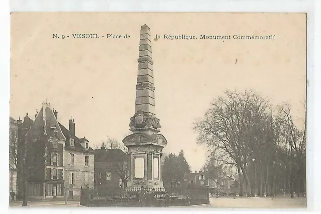 70 Vesoul , Place De La Republique , Monument Commemoratif