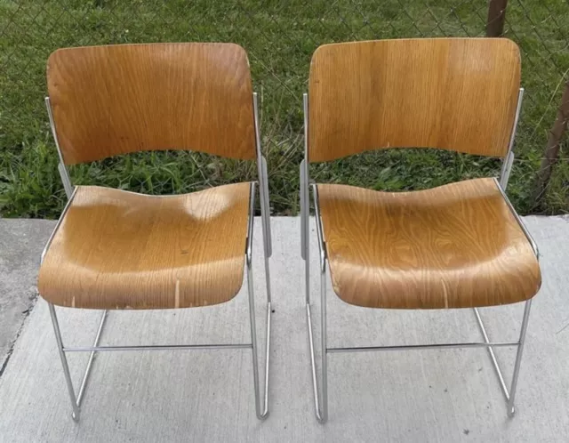 Set of 2 Vintage 40/4 Bentwood Metal Stacking Chairs David Rowland Mid Century