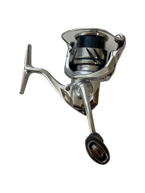 SHIMANO 23 STRADIC C2000SHG 045799 spinning reel $225.75