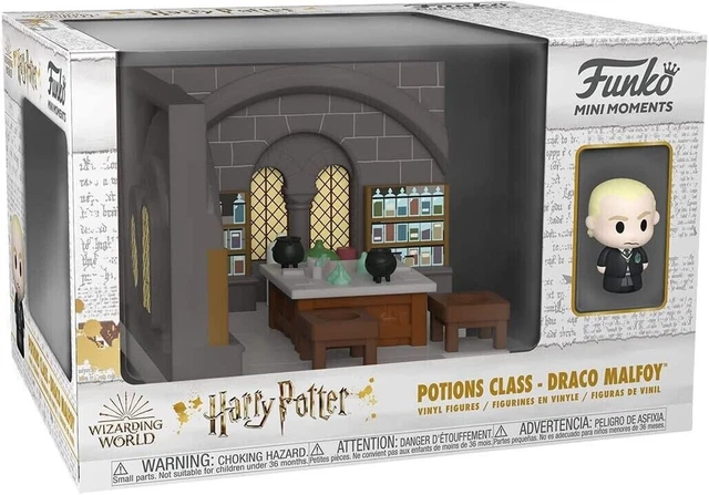 Harry Potter Draco Malfoy Mini Moments Mini-Figure Diorama Playset