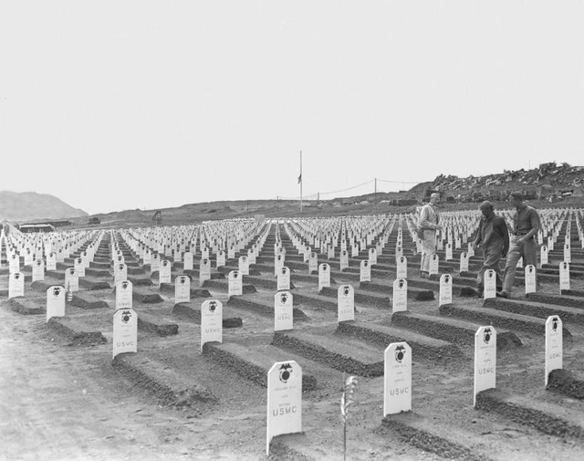 WWII PHOTO IWO Jima US Cemetery WW2 USMC World War Two Pacific US 