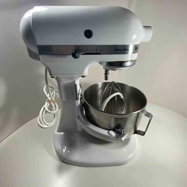 KITCHENAID HEAVY DUTY Lift Stand Mixer Model KSM5PPWH & Attachments 325