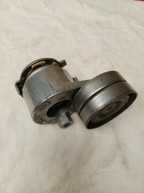 Galet tendeur courroie accessoire Renault Megane III RS