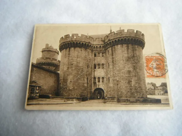 CPA carte postale Alençon / Entrée du Château des ducs