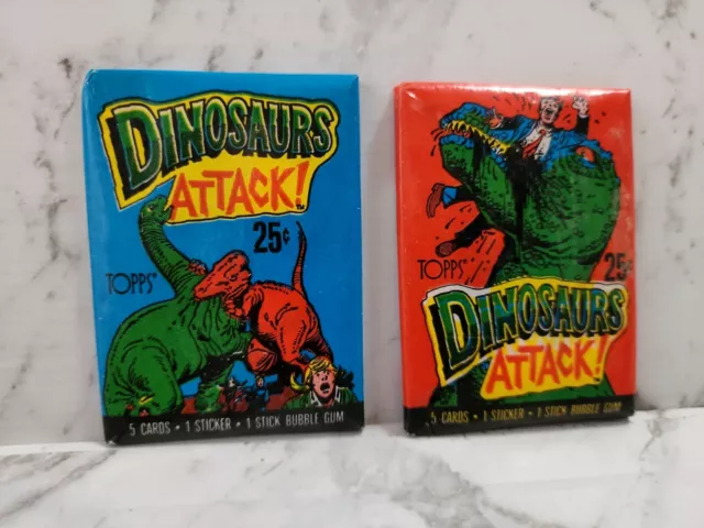 2x vintage Trading Cards Packs Topps Dinosaurs Attack! WAX Vintage NOS