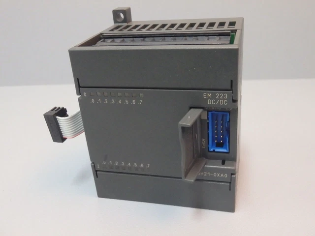 6ES72231BH210XA0      - SIEMENS -      6ES7223-1BH21-0XA0 /  Digital combo  USED