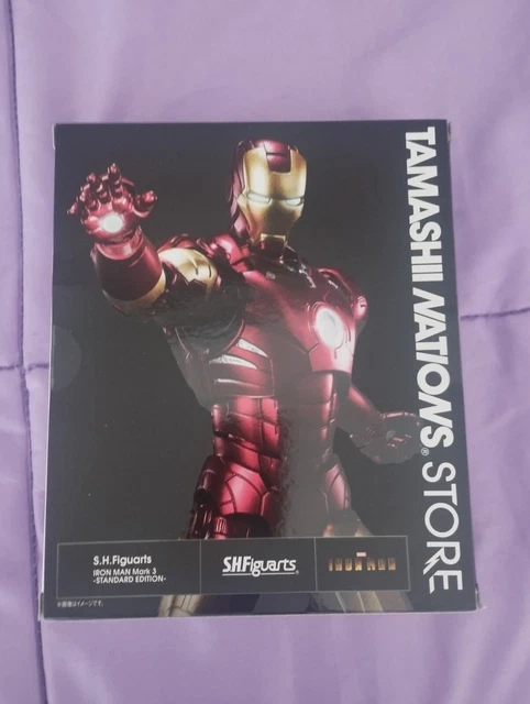Bandai S.H.Figuarts Iron Man Mark 3 – Edizione Stealth (blu), Altezza 155 Mm, Con Pressofusione E Parti Effetto