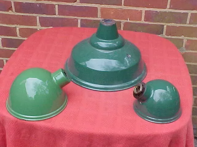 3 x VINTAGE INDUSTRIAL GREEN ENAMEL LAMP LIGHT SHADES