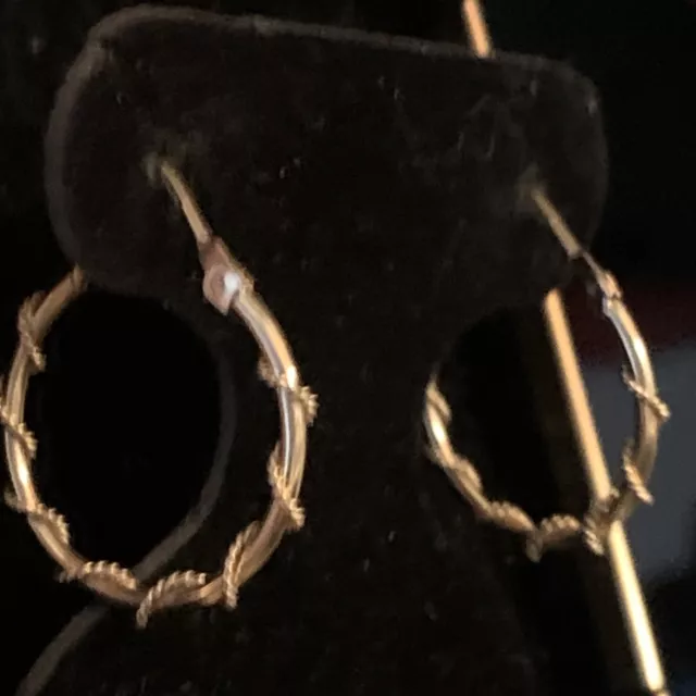 10k yellow gold small hoop earrings