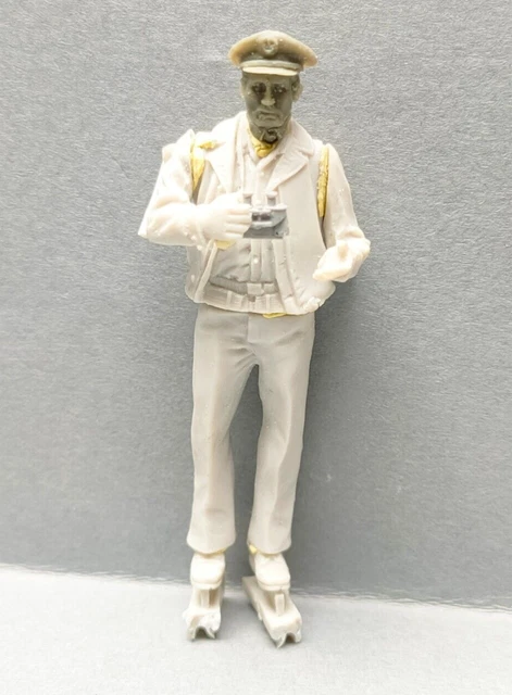 A Suivre  - 1/35 - Adv