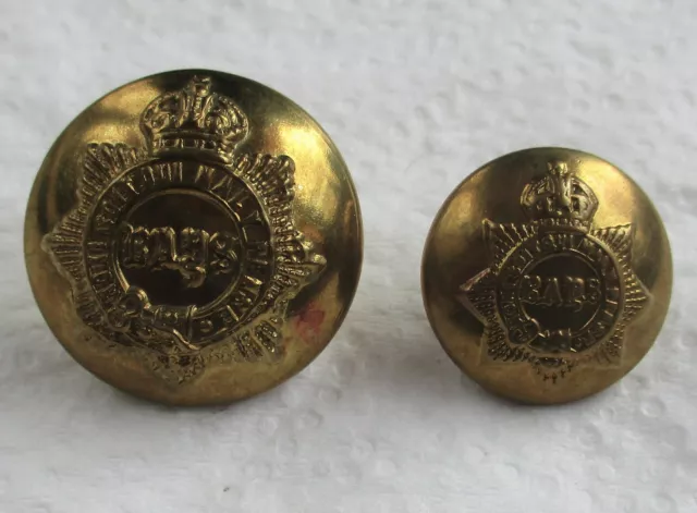 2x British Army:"2nd DRAGOON GUARDS OFFICERS BRASS BUTTONS" (25mm-19mm, WW1-WW2)