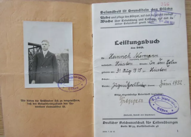 Alte Urkunde /  Leistungsbuch zum Reichsjugendabzeichen 30iger Jahre 3