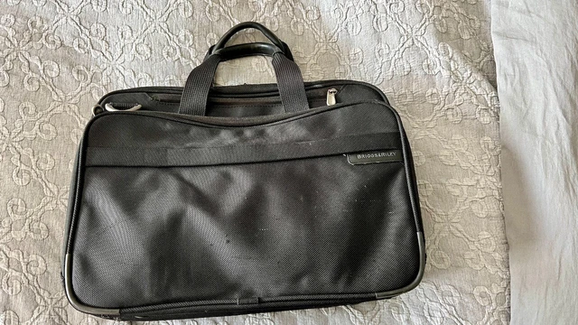 Briggs & Riley 17” Expandable Organized Computer Brief Black BB104X