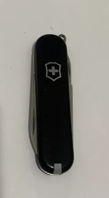 Victorinox Swiss Army Knife Multi-tool - Classic SD - 58mm Black - No Key Ring