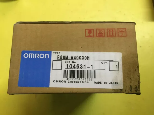 1pcs New   R88M-W40030H #A6-22