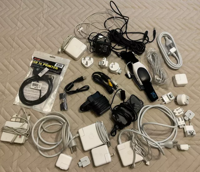 Chargers Miscellaneous Electrical Adapters Cords APPLE (Lot)