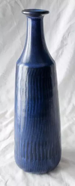 Gorgeous blue Gunner Nylund Nymolle Danish studio pottery vase