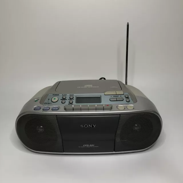 SONY BOOMBOX CD PLAYER Radio Cassette Recorder CFD-S01 Works, Read Description