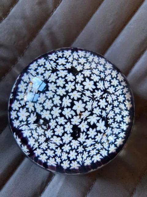 Paperweight aus Glas, Briefbeschwerer, Millefiori Muster, D ca 9cm, H ca 6cm