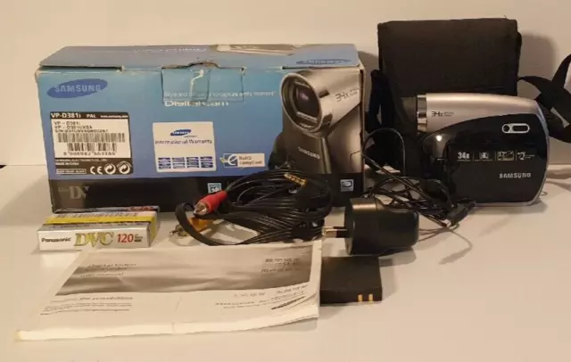 SAMSUNG VP-D381i MiniDV Tape Camcorder Recorder Digital Video Camera Bundle.