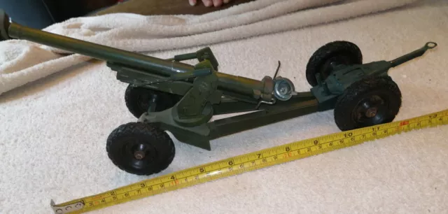 Militärspielzeug feldhaubitze  von SOLIDO Carmodel  1945 30cm lang