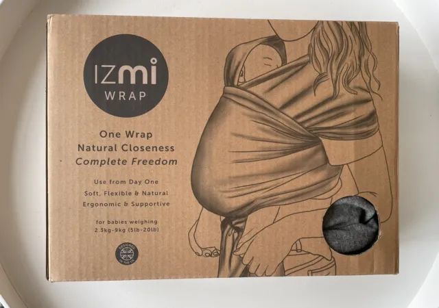 Envoltura para bebé Izmi Essential suave elástica material de algodón natural gris medio con caja