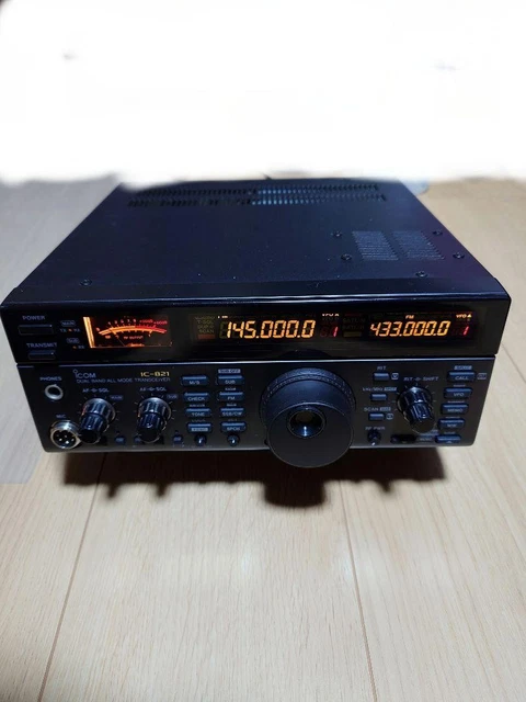 ICOM IC-821D VHF/UHF All Mode Transceiver 144/430MHz Dual