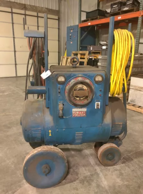Industrial Hobart Welder with cart Stick Welder 250/250 DC-622944  #9681