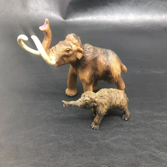2004 Safari Ltd. Wooly Mammoth Baby + Adult Figure