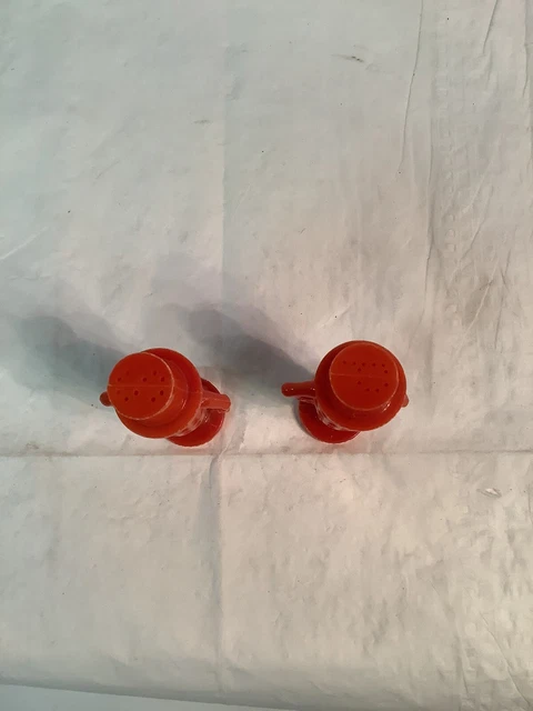 VTG Planters Peanuts Mr. Peanut Red-Orange Salt & Pepper Shakers 4