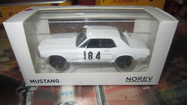 Ford Mustang Au 1/43 N° 184 Du Film Un Homme Et Une Femme Norev Neuve + Boite