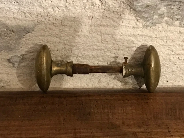 Petits boutons de porte, en laiton