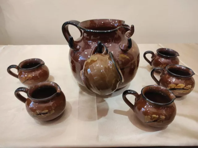 Brocca e 6 Caraffine In Terracotta smaltata dipinte a mano,  artigianato